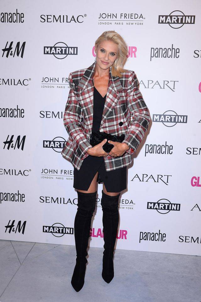 Kobieta Glamour – zdjęcia gwiazd