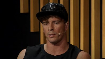 Robert Karaś “przeprasza za swoją głupotę” na konferencji Fame MMA