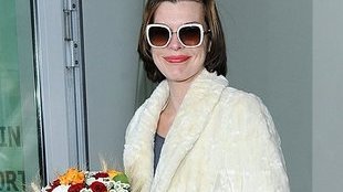 Milla Jovovich przyleciała do Polski (FOTO)