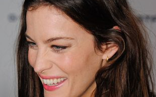 Ile lat ma Liv Tyler? (FOTO)