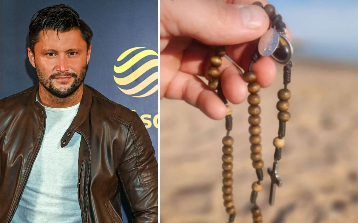 Piotr Mróz nawet na wakacje jeździ z różańcem. Nagle pokazał fanom opalony tors!