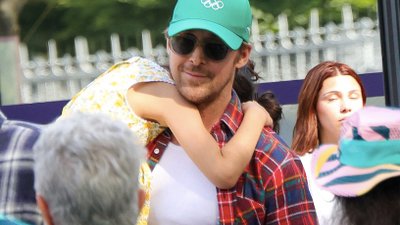Dawno niewidziani Ryan Gosling z rodziną na olimpiadzie w Paryżu [zdjęcia]