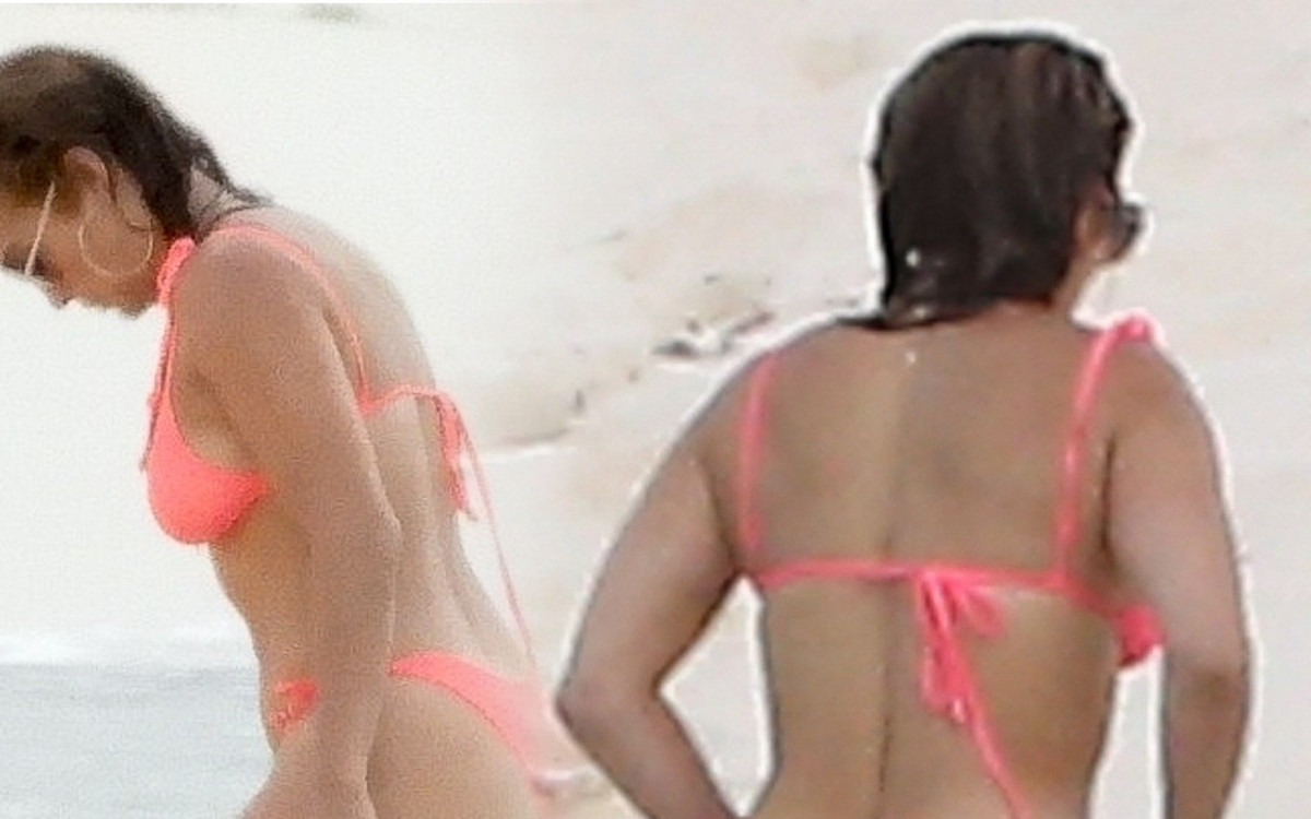 Jennifer Lopez przyłapana w BIKINI! Tak naprawdę wygląda jej słynna pupa (ZDJĘCIA)
