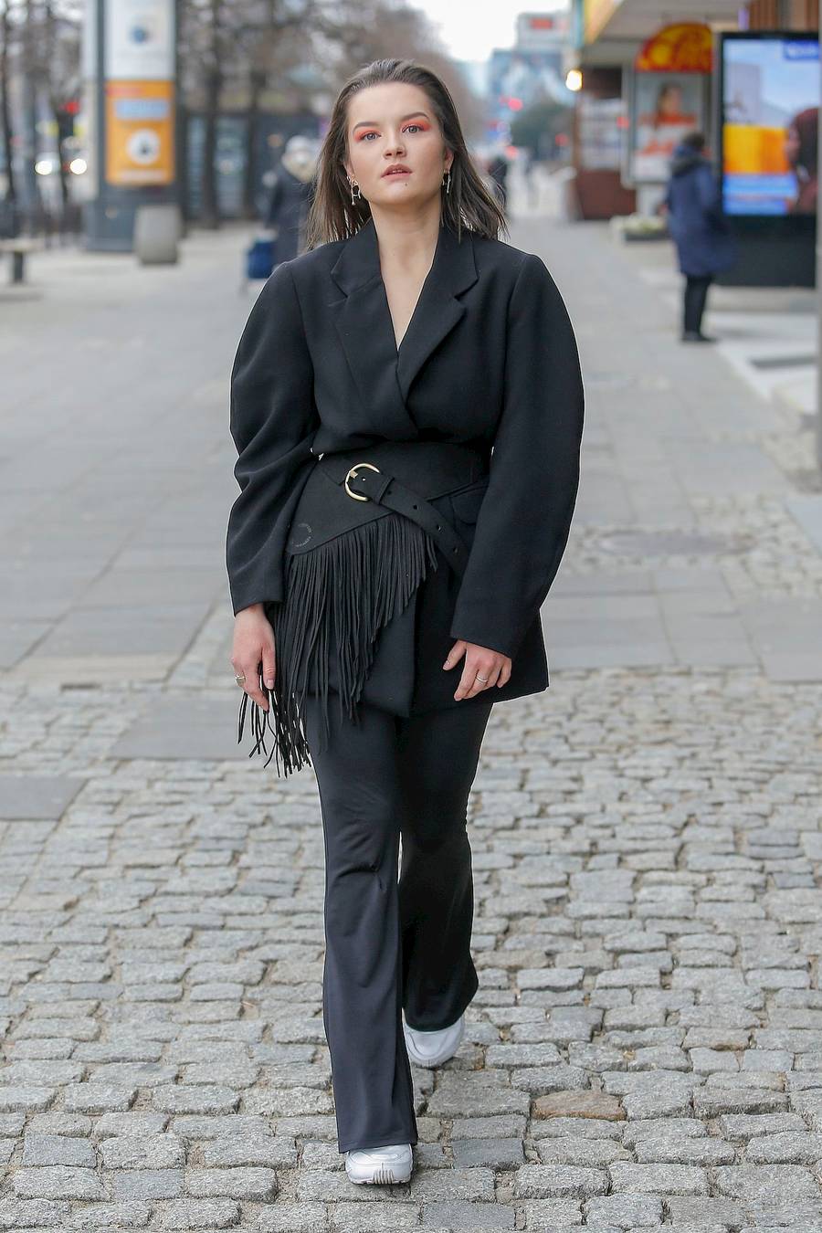 Gwiazdy DD TVN: Julia Chatys z “Na Wspólnej” i 60-latka z mega zgrabnymi nogami! (ZDJĘCIA)