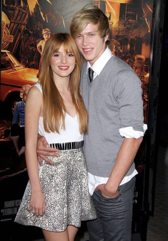 Bella Thorne – 15-latka uwodzi na salonach