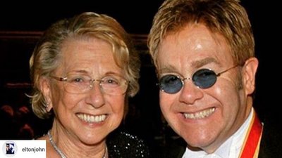 Elton John nie rozmawiał ze swoją mamą prawie 10 lat. Teraz oznajmił, że zmarła