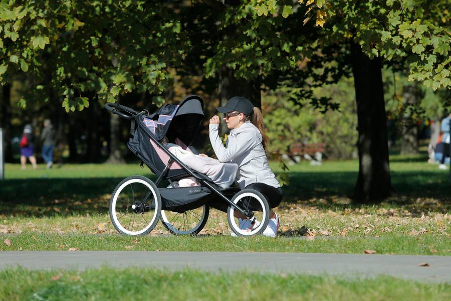 Anna Lewandowska trenuje z Laurą