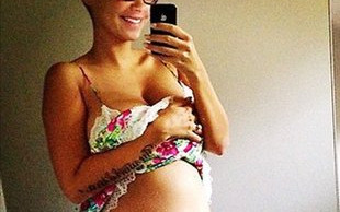 Amber Rose zrobiła zdjęcie ciążowego brzuszka (FOTO)