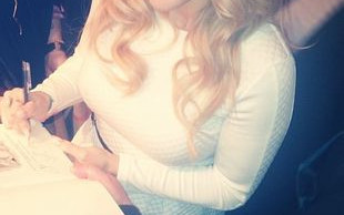 Jaki bojkot Dody? Elita podaje jej ręce i bierze autografy