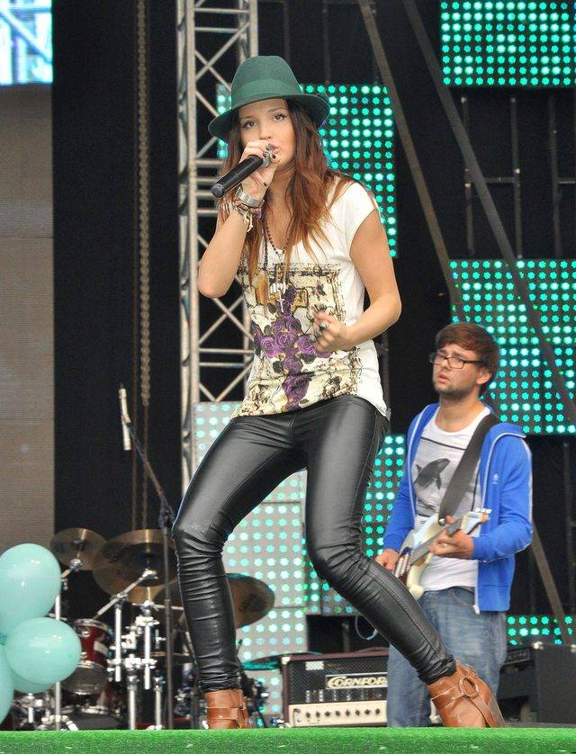 Stare zdjęcia Mariny Łuczenko