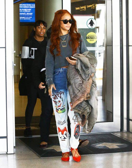 Codzienne stylizacje Rihanny w 2015 roku