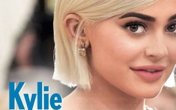 Nikt nie sądził, że Kylie Jenner mówiąc, że wzięła ślub MÓWI POWAŻNIE