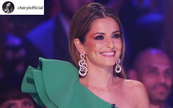 Cheryl pokazuje umięśniony brzuch zaledwie 5 miesięcy PO PORODZIE!