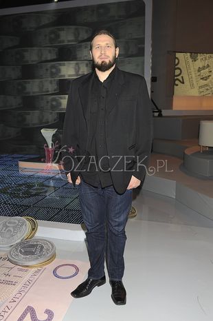 tomasz-majewski-18-R1