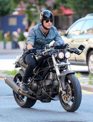 justin-theroux-R1