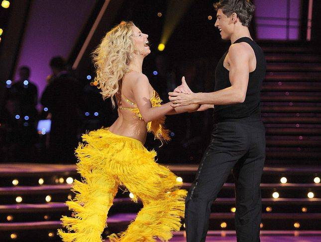 Izabela Janachowska, KAPIF