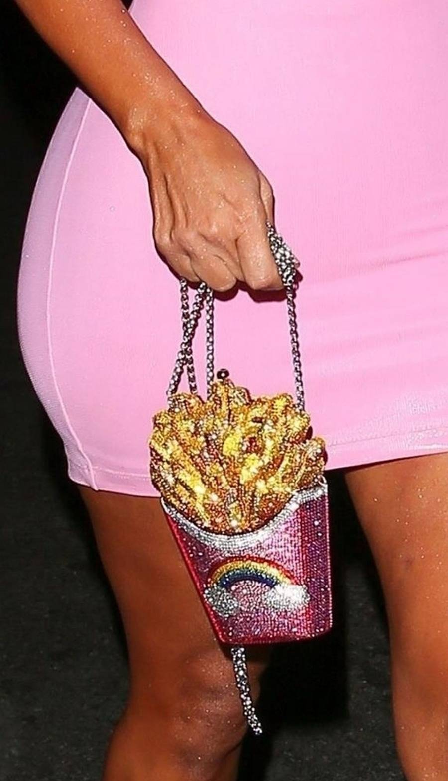 Kim Kardashian z torebką z frytkami za 5 tys. dolarów