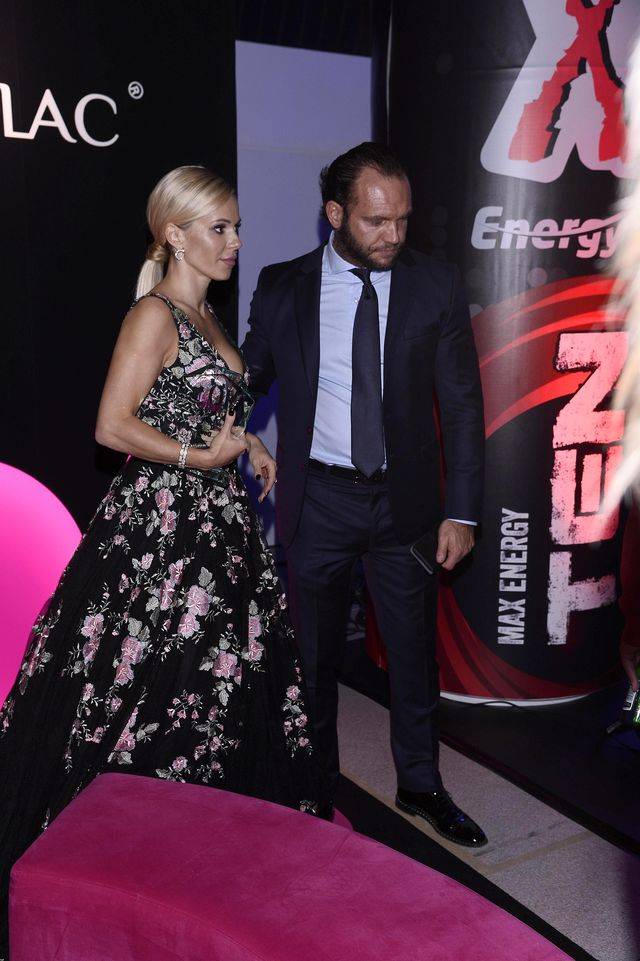 Doda pierwszy raz oficjalnie z chłopakiem na imprezie (ZDJĘCIA)