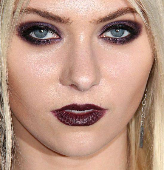 Gwiazdy, które noszą za dużo makijażu!