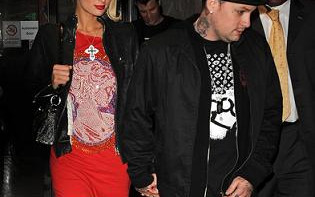 Benji napisał piosenkę dla Paris