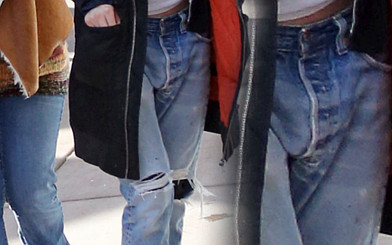 Komu boyfriendy wiszą w kroku niemal do kolan? (FOTO)