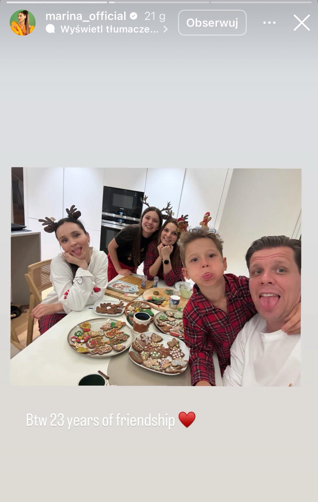 Pieczenie pierniczków w domu Szczęsnych, fot. Instagram