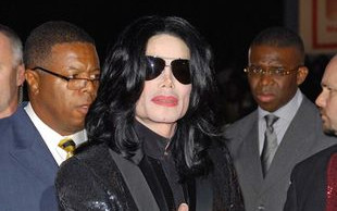 Dwójka dzieci Michaela Jacksona nie jest jego?