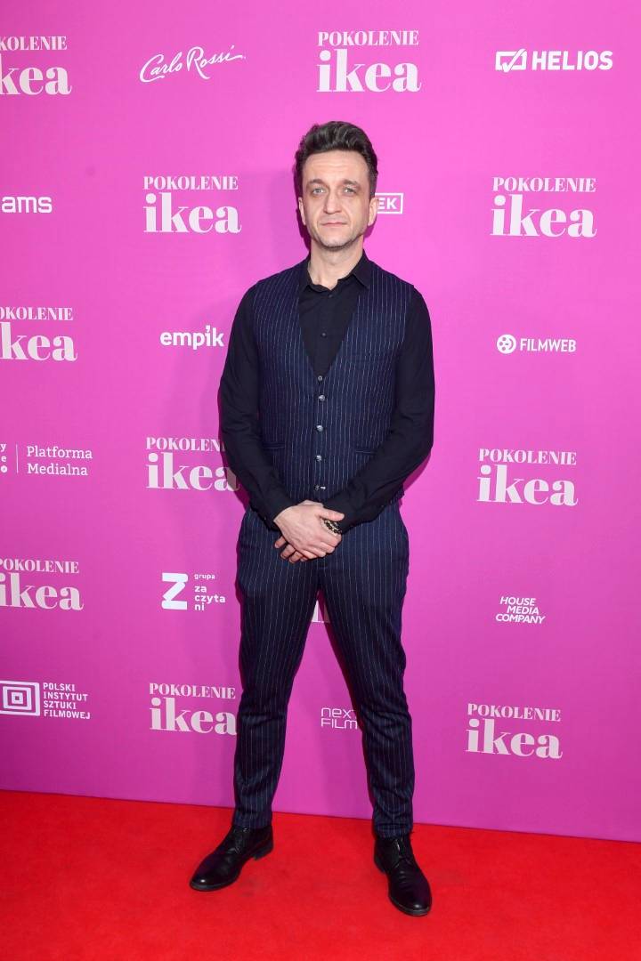 Magdalena Cielecka wpiera Bartosza Gelnera podczas premiery filmu “Pokolenie Ikea”