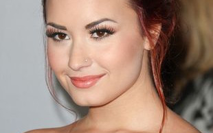 Demi Lovato bez makijażu (FOTO)