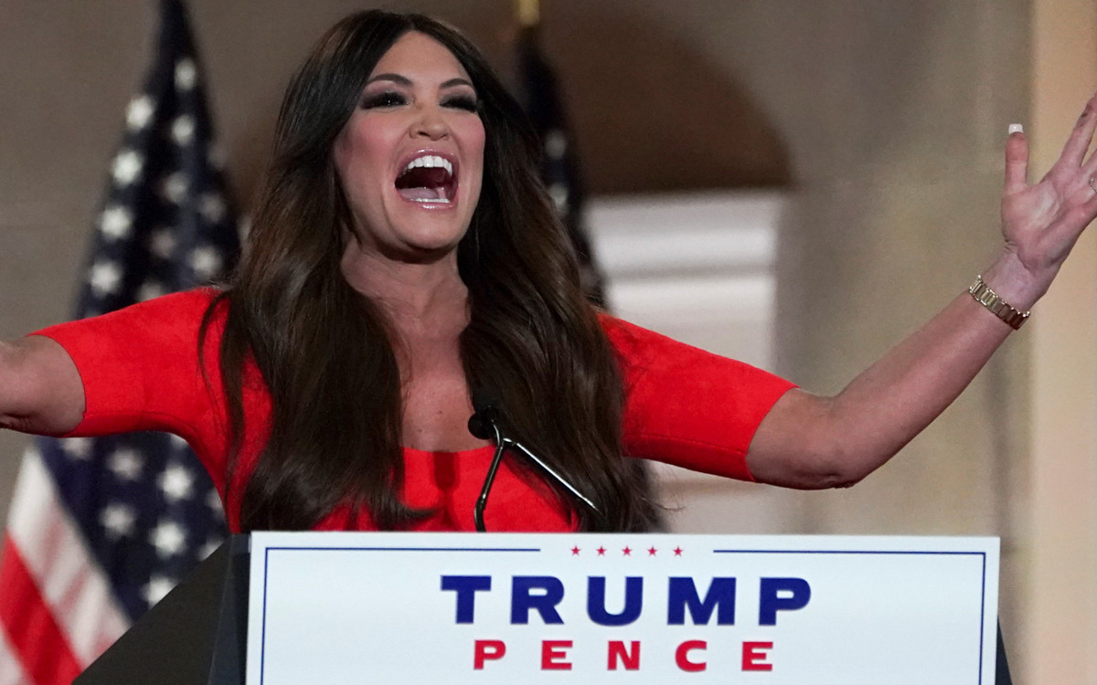 Partnerka Donalda Trumpa Juniora gwiazdą MEMÓW po wczorajszym przemówieniu (WIDEO)