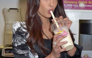 Priyanka Chopra – była Miss robi mleczne szejki (FOTO)