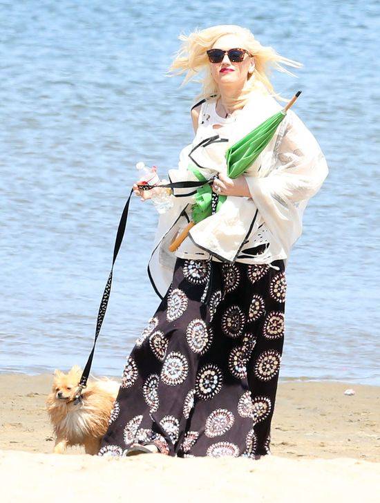 Gwen Stefani ukrywa się przed słońcem