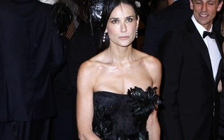 Co paliła Demi Moore w noc, gdy trafiła do szpitala?