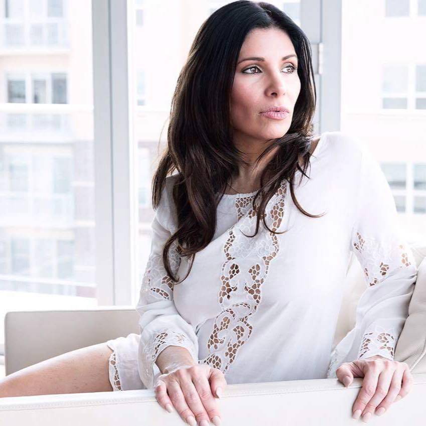 Zrobiła sobie szereg operacji plastycznych, żeby wyglądać jak Melania Trump