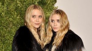 Elizabeth Olsen, młodsza siostra Mary-Kate i Ashley, w V