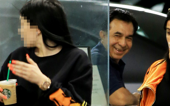 Kylie Jenner BEZ MAKIJAŻU  i bez doczepianych rzęs (ZDJĘCIA)