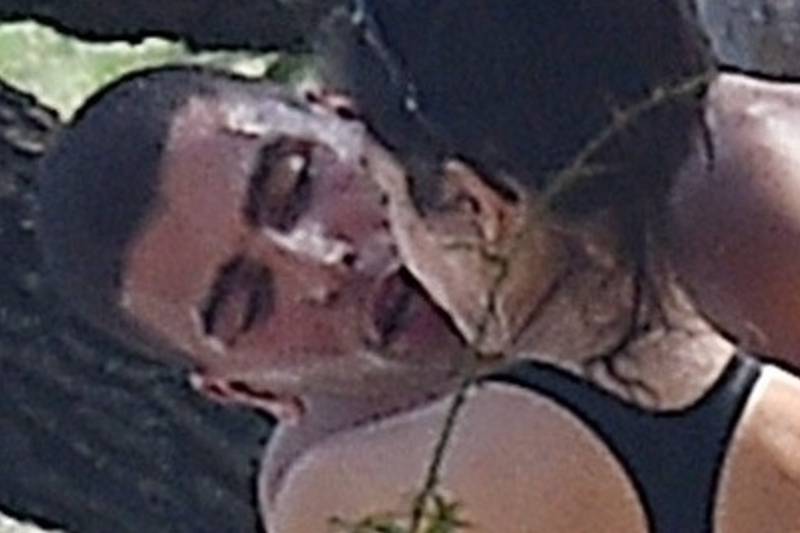 Younes nie mógł PRZESTAĆ całować Kourtney! Co za romantyk!