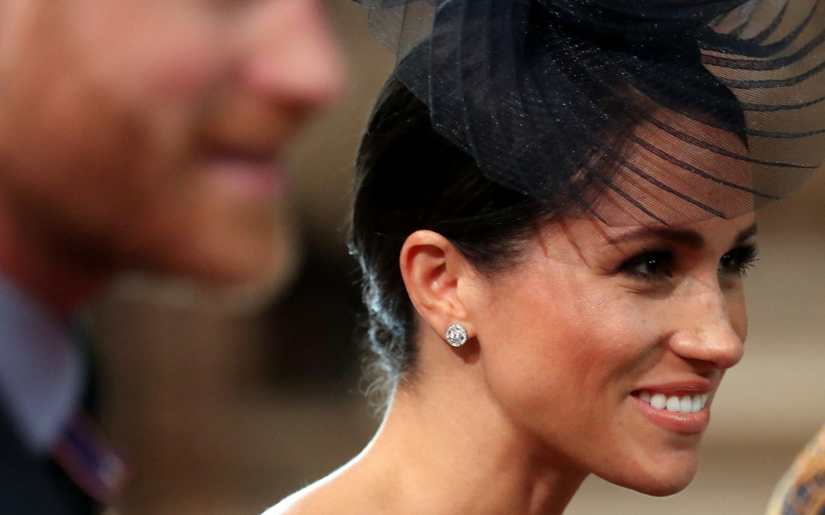 Meghan Markle w BARDZO pogrzebowej kreacji od Diora na obchodach RAF