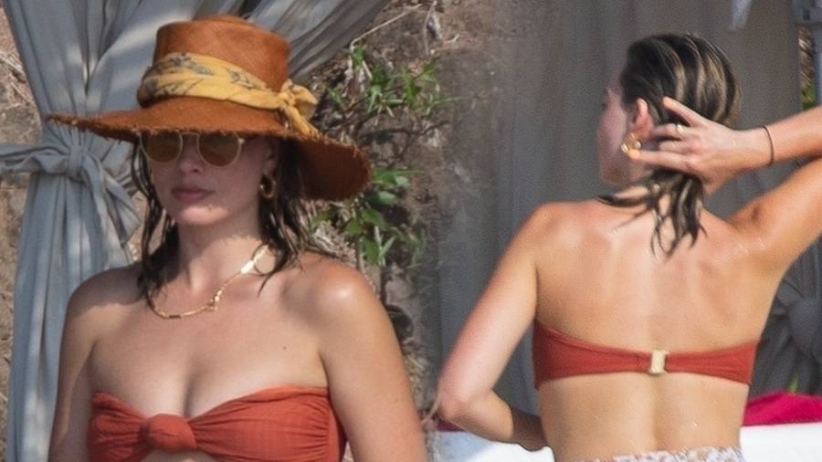 Margot Robbie w BIKINI wypoczywa na wakacjach u boku męża (ZDJĘCIA)
