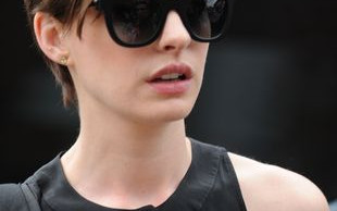 Anna Hathaway wróciła do brązu (FOTO)