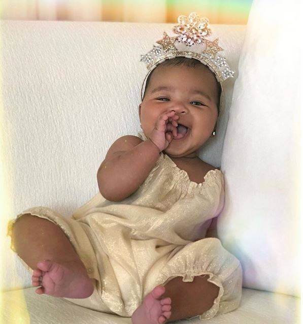 ZASKAKUJĄCE historie, które kryją się za imionami dzieci GWIAZD