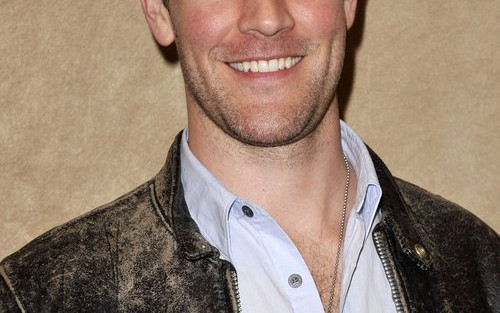 Pamiętacie “Jezioro Marzeń”? Zobaczcie Jamesa Van Der Beeka z jego DUŻĄ rodzinką