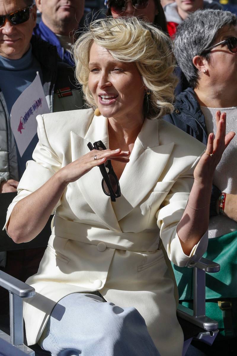 Gwiazdy wpadły do DDTVN.  Janachowska w garniturze, Tomasz Iwan zabrał syna, Andrzej Gołota…