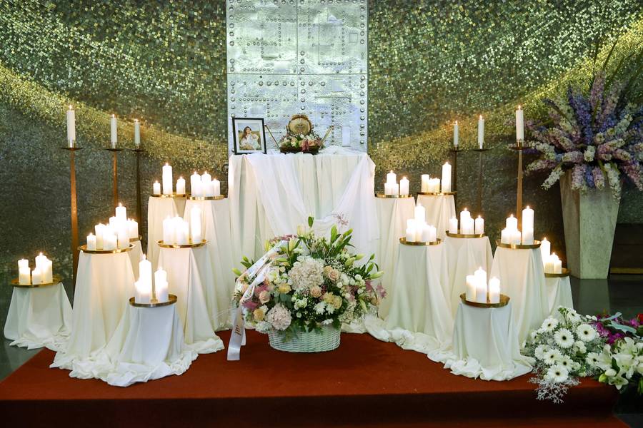 Tłumy na pogrzebie Agnieszki Maciąg: Mąż z córką Helenką, Wilczak, Janiak i Malinowska…