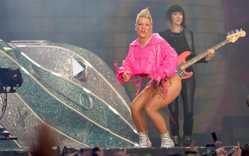 44-letnia P!NK atakuje za nazwanie ją “starą”