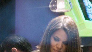 Khloe Kardashian – najsympatyczniejsza z sióstr promuje sama