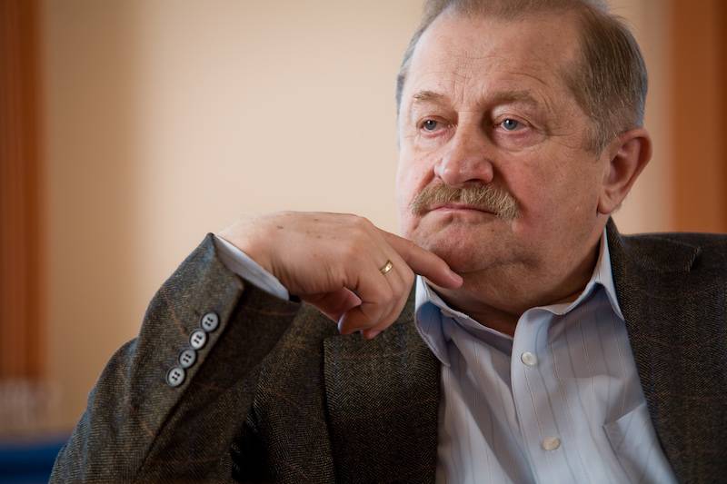 Jakie biznesy prowadził Tadeusz Gołębiewski? To miał być jego ostatni HOTEL nazywany DUBAJEM. Niestety nie doczekał się jego otwarcia