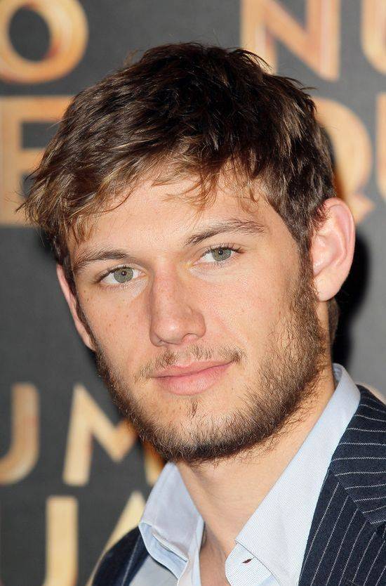 Alex Pettyfer – filmowy Christian Grey?