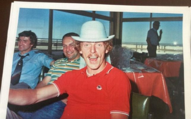 Poznajecie tego wesołka? (FOTO)