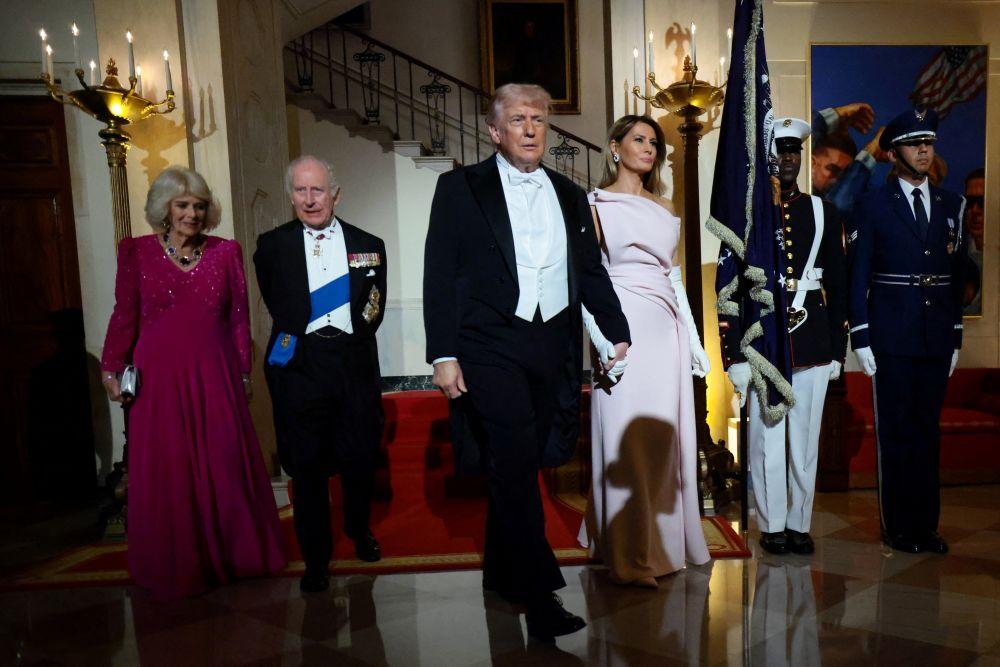 Donald Trump i Melania Trump na uroczystej kolacji z monarchami/Forum